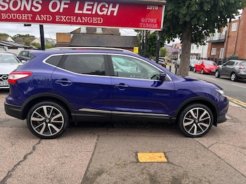 Used Nissan Qashqai 2017 for sale - 78878036: Photo