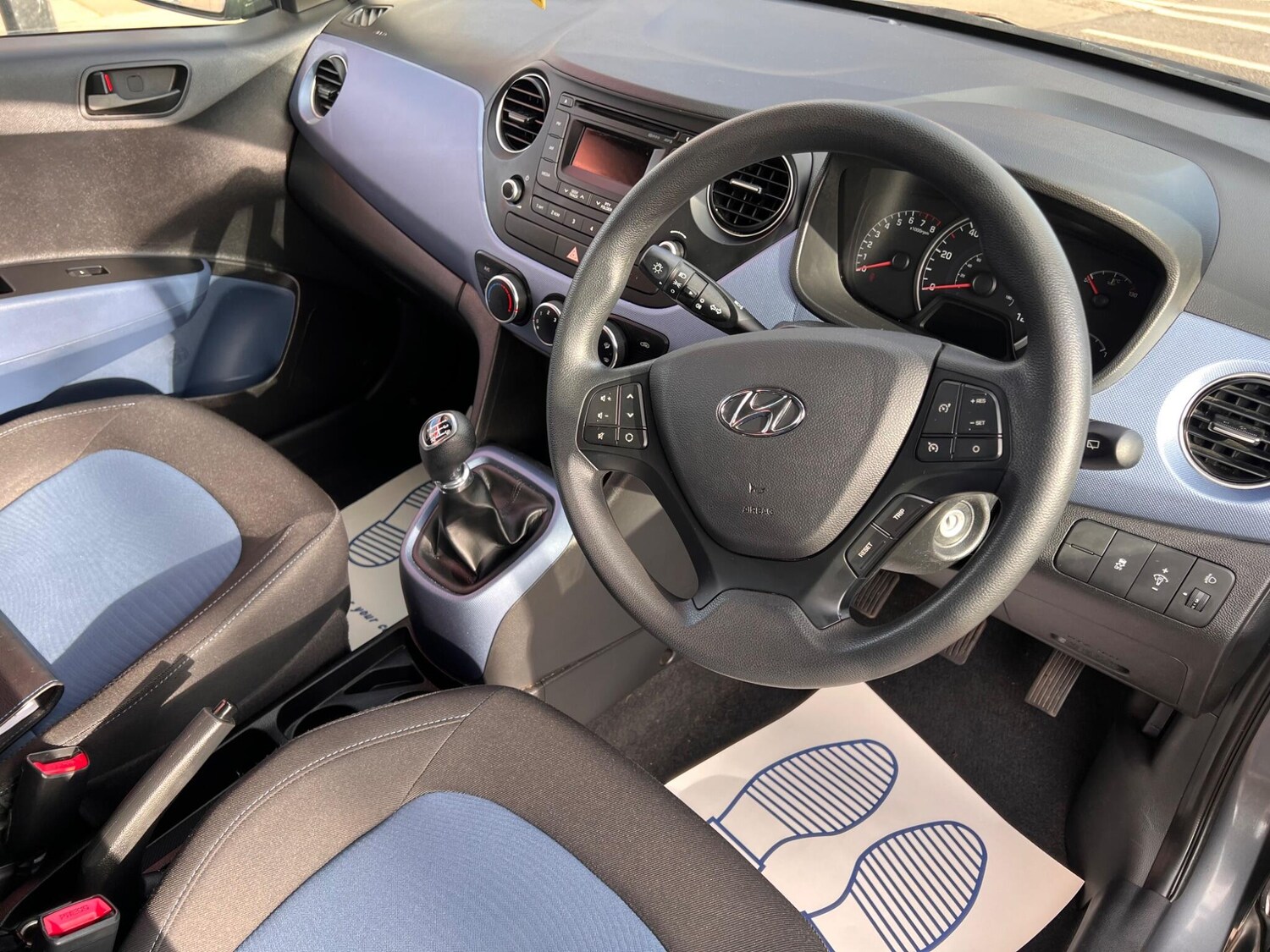 Used Hyundai i10 2015 for sale - 78072101: Photo 16