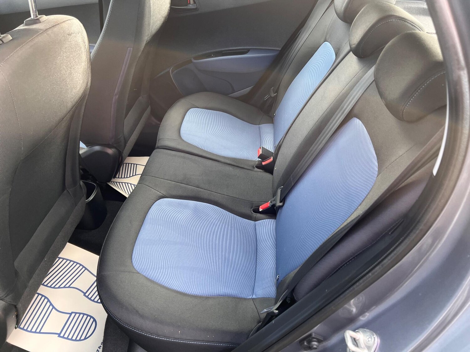 Used Hyundai i10 2015 for sale - 78072101: Photo 19