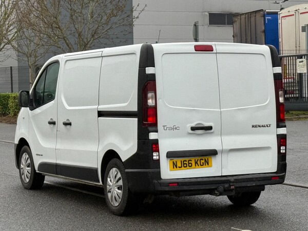 Used Renault Trafic 2016 for sale - 74788357: Photo 2