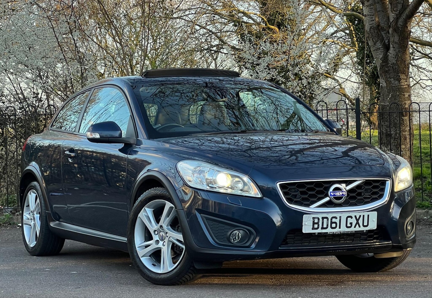 Used Volvo C30 2011 for sale - 76457053: Photo 1