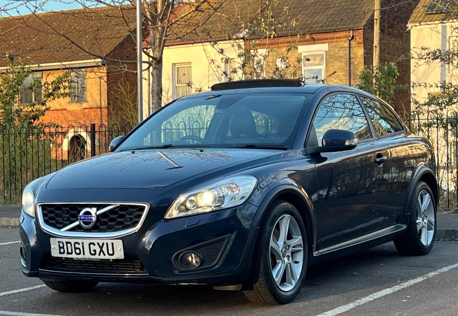 Used Volvo C30 2011 for sale - 76457053: Photo 4