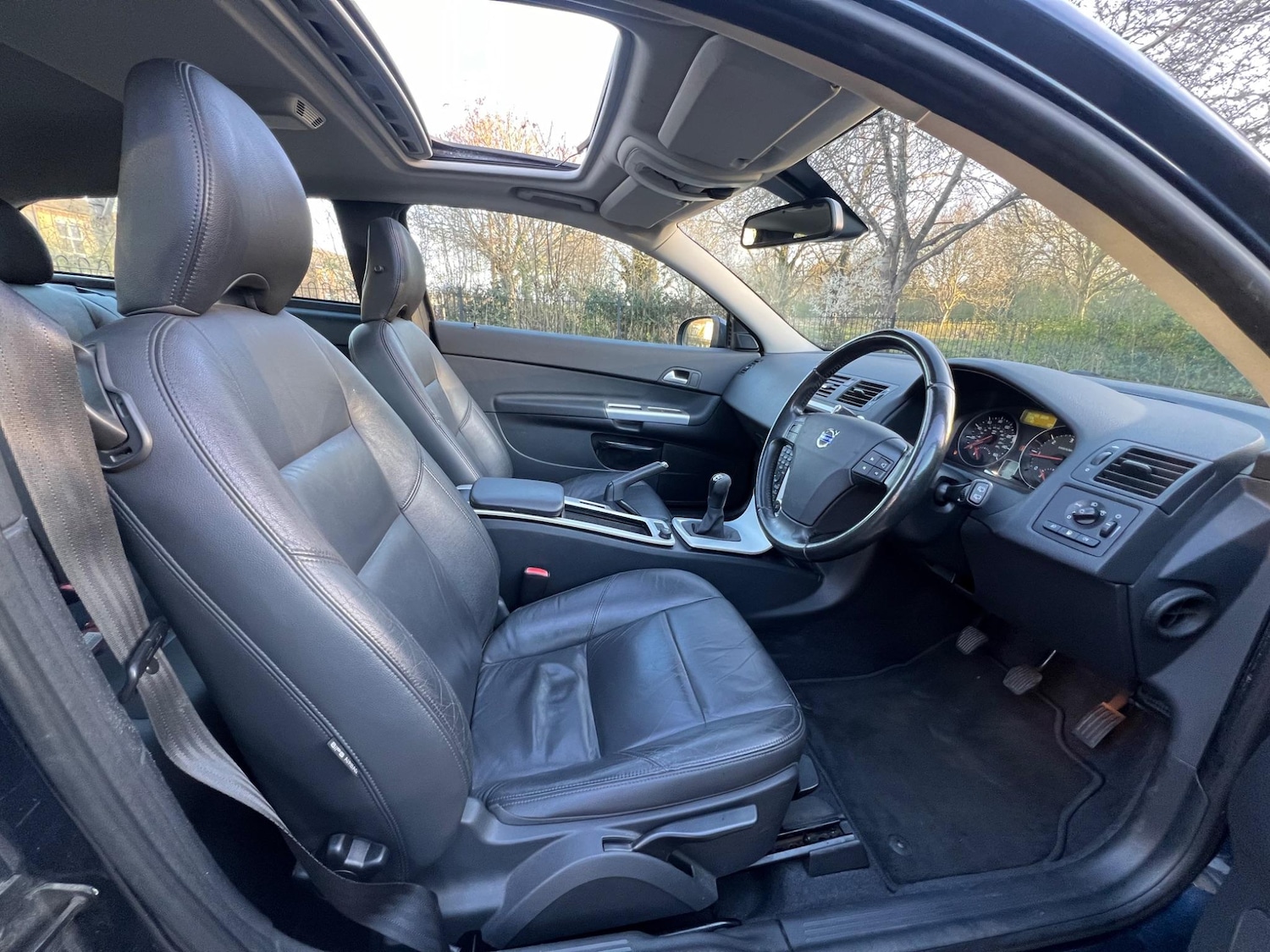 Used Volvo C30 2011 for sale - 76457053: Photo 9