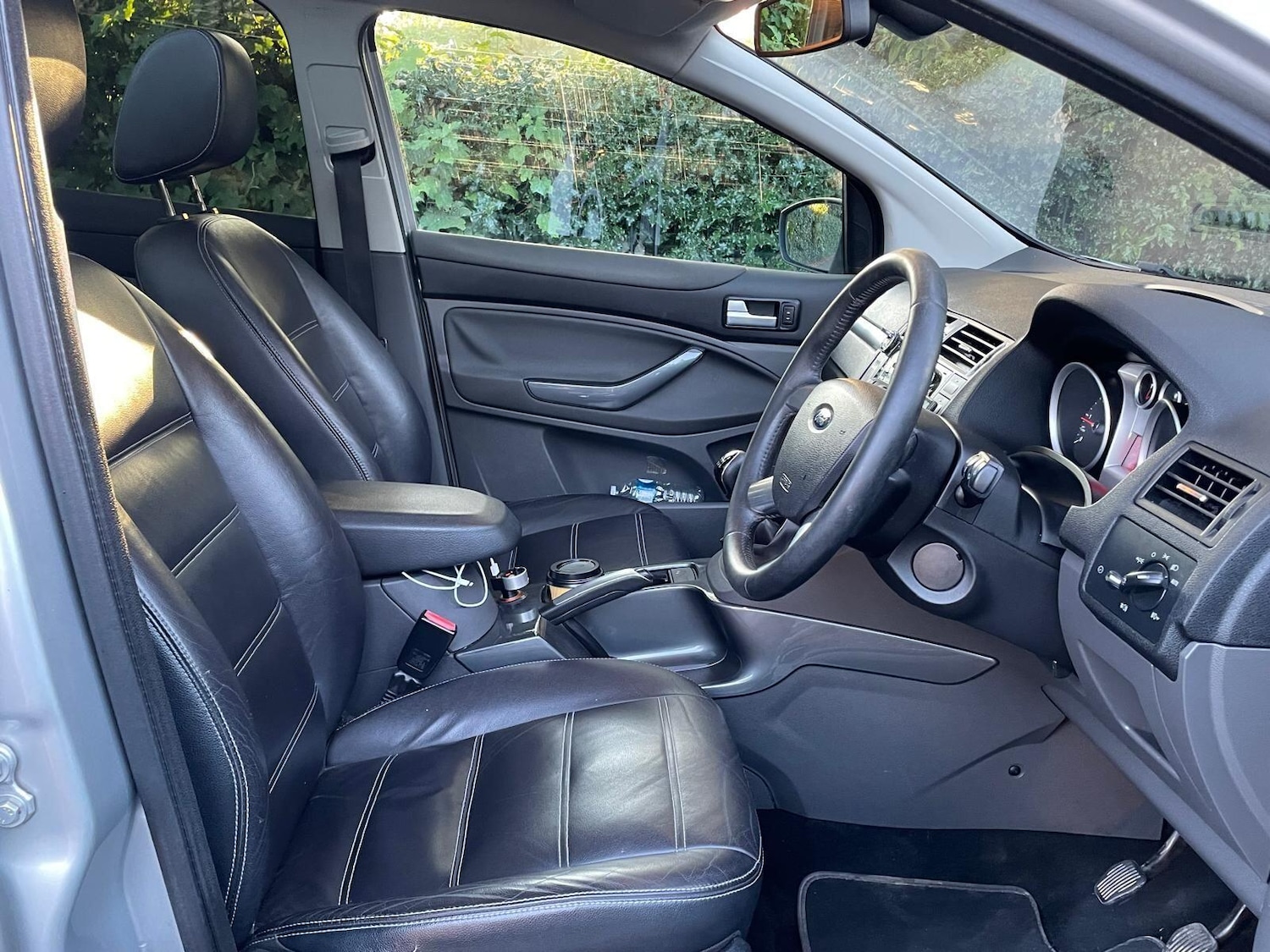 Used Ford Kuga 2010 for sale - 75334532: Photo 10