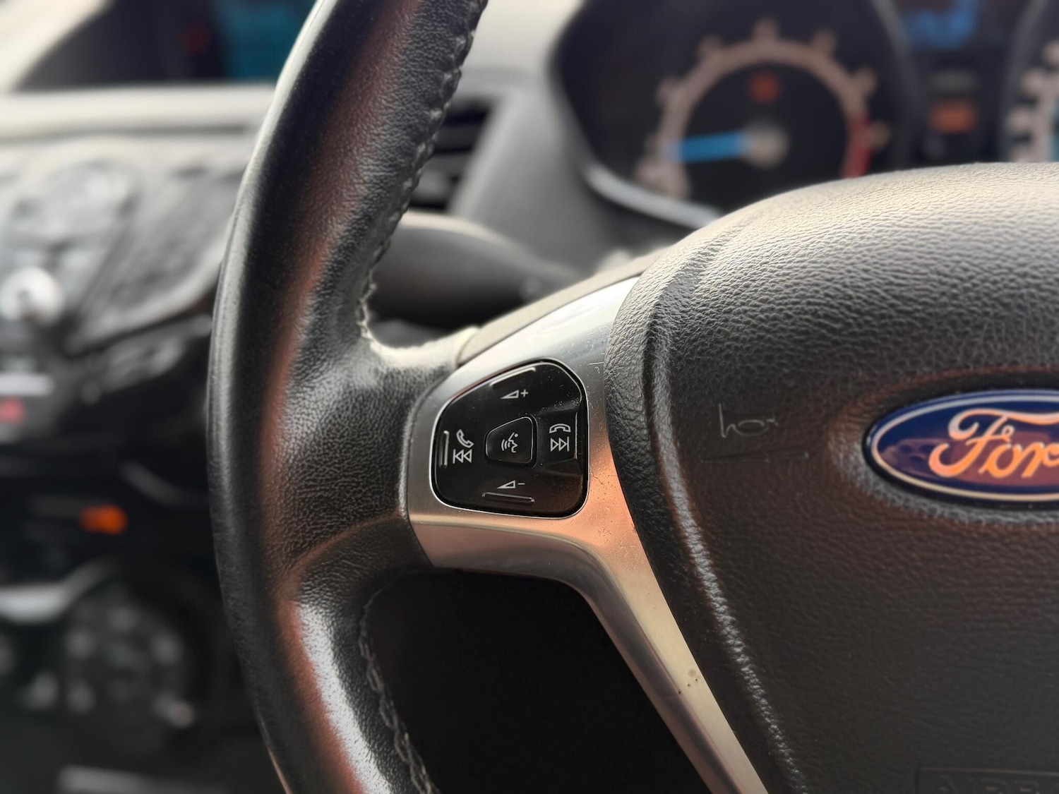 Used Ford Fiesta 2015 for sale - 76317907: Photo 13