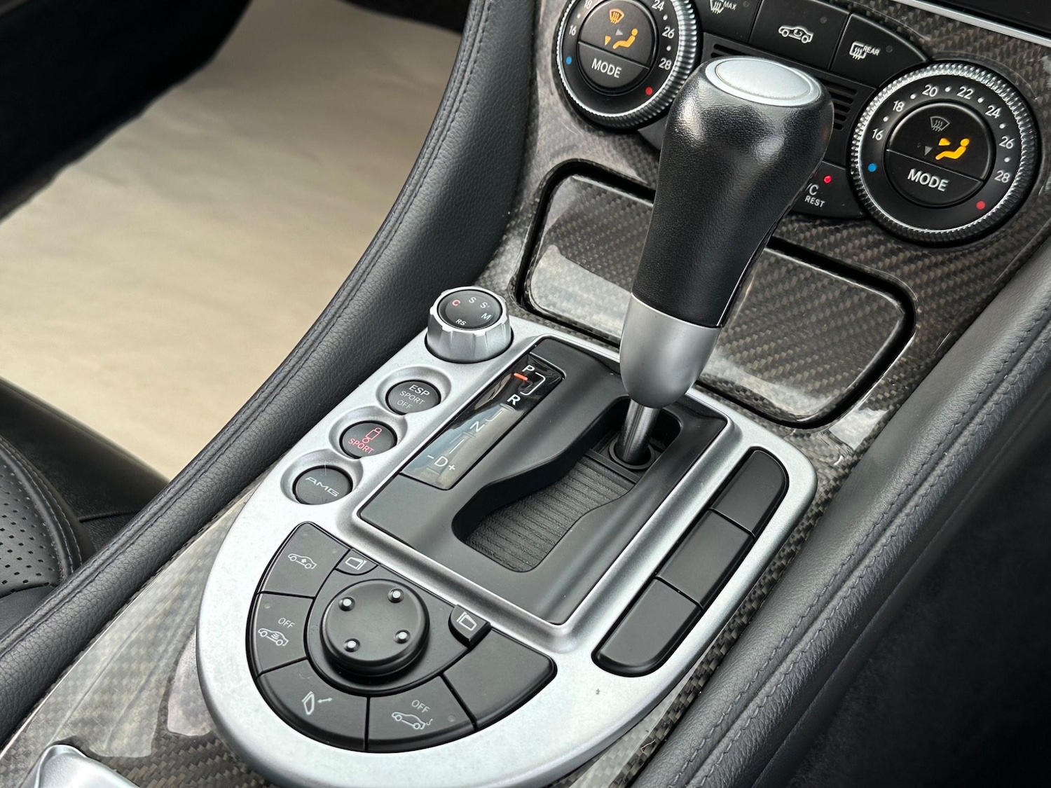 Used Mercedes-Benz SL 2008 for sale - 76201275: Photo 22