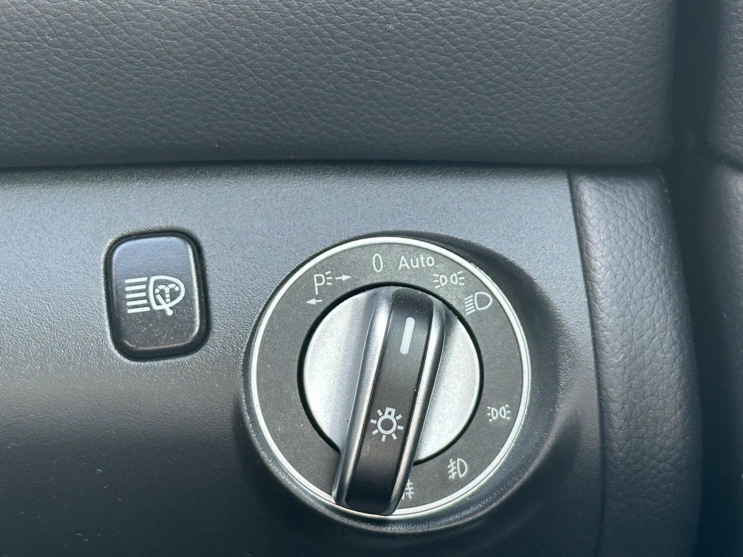 Used Mercedes-Benz SL 2008 for sale - 76201275: Photo 60