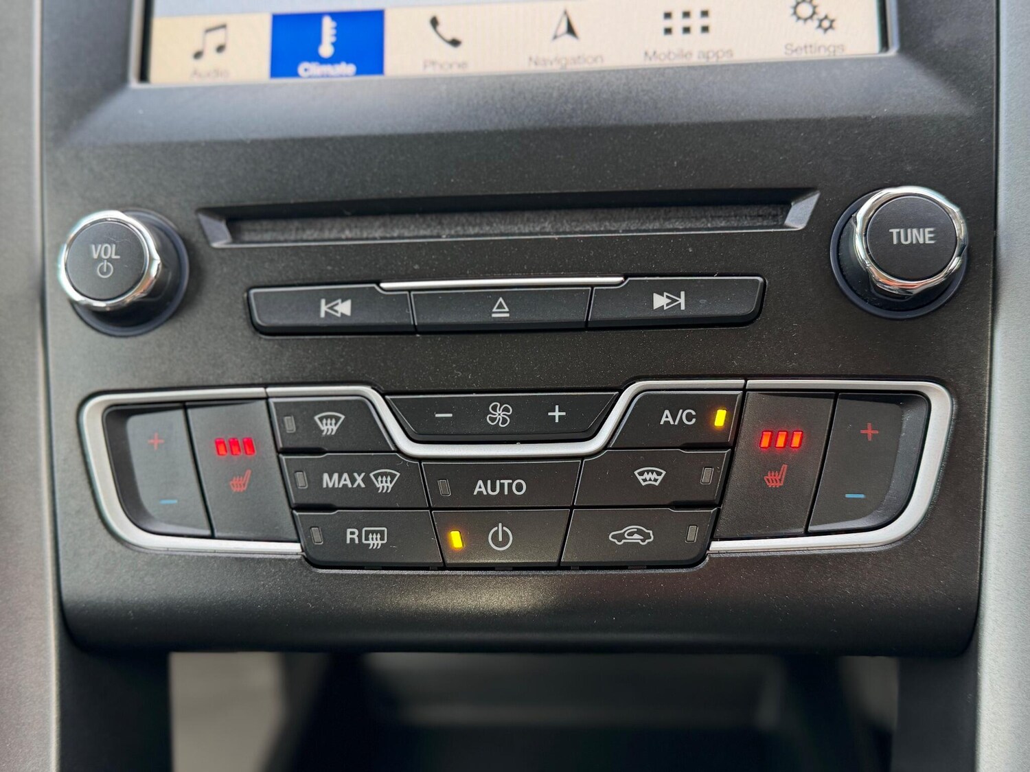 Used Ford Mondeo 2018 for sale - 74944807: Photo 22