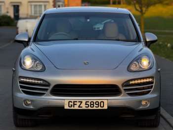 Used Porsche Cayenne 2011 for sale - 74323497: Photo