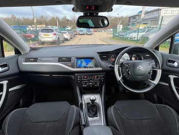 Used Citroen C5 2010 for sale - 76585579: Photo