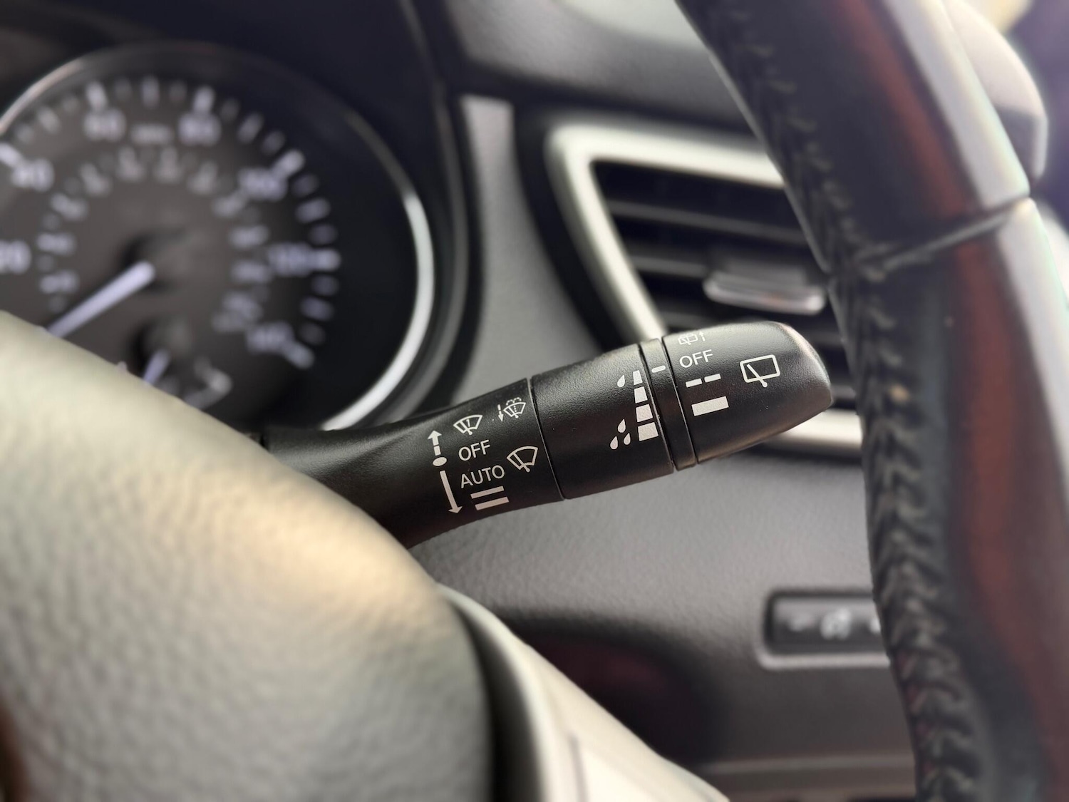 Used Nissan Qashqai 2015 for sale - 76433222: Photo 31