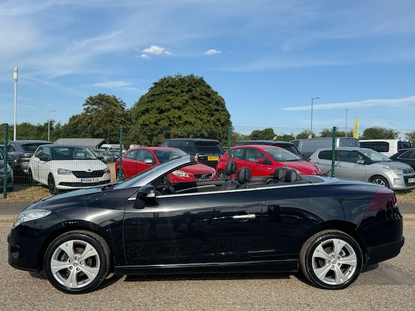 Used Renault Megane 2011 for sale - 76167053: Photo 3