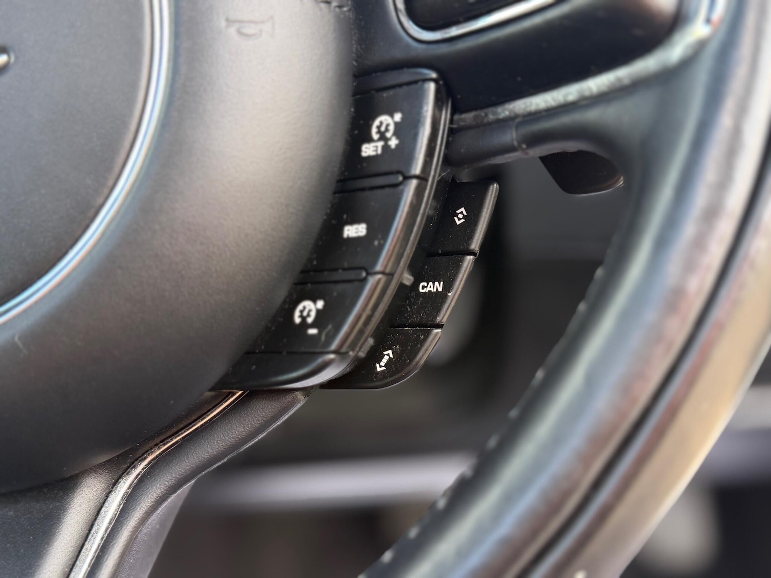 Used Jaguar XJ 2012 for sale - 75904861: Photo 40