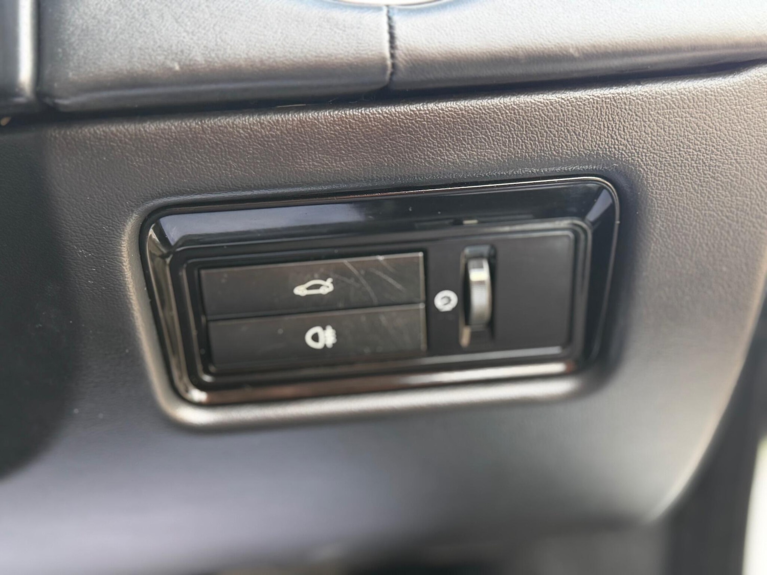 Used Jaguar XJ 2012 for sale - 75904861: Photo 43