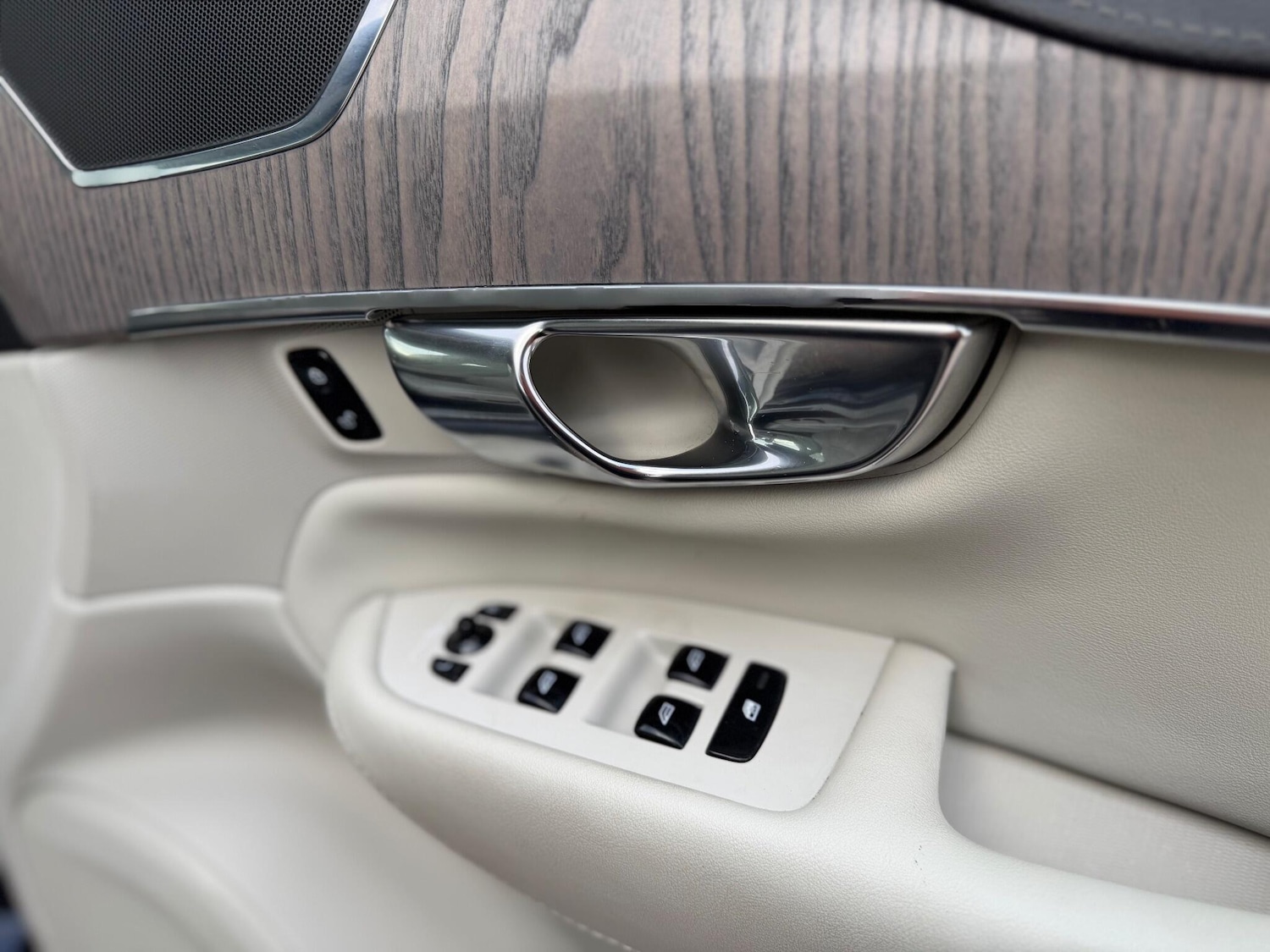 Used Volvo XC90 2021 for sale - 76199849: Photo 28