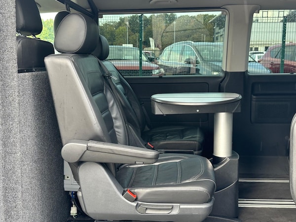 Used Volkswagen Caravelle 2017 for sale - 74058223: Photo 17