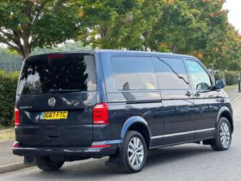 Used Volkswagen Caravelle 2017 for sale - 74058223: Photo