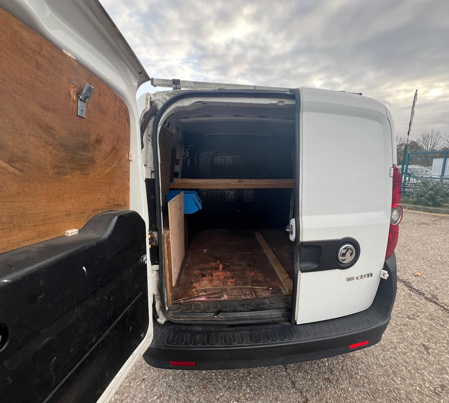 Used Vauxhall Combo 2013 for sale - 76458038: Photo 10