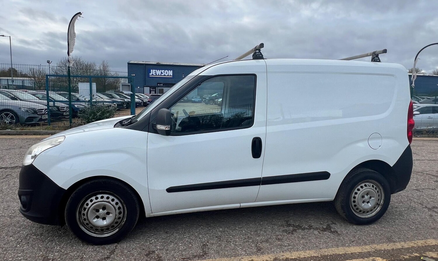 Used Vauxhall Combo 2013 for sale - 76458038: Photo 7