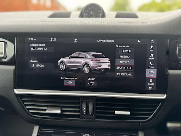 Used Porsche Cayenne 2020 for sale - 74545320: Photo 12