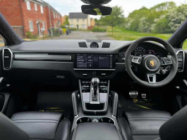 Used Porsche Cayenne 2020 for sale - 74545320: Photo 17