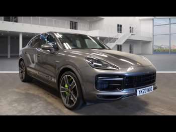 (20) - 4.0 V8 E-Hybrid 14.1kWh Turbo S TiptronicS 4WD Euro 6 (s/s) 5dr