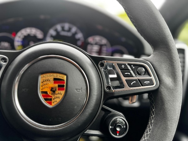Used Porsche Cayenne 2020 for sale - 74545320: Photo 36
