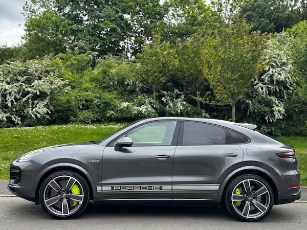 Used Porsche Cayenne 2020 for sale - 74545320: Photo 3