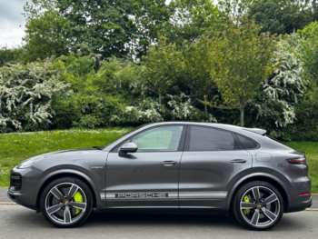 Used Porsche Cayenne 2020 for sale - 74545320: Photo