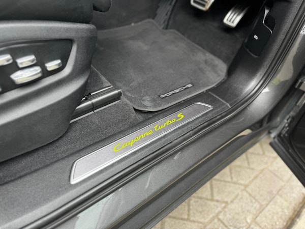 Used Porsche Cayenne 2020 for sale - 74545320: Photo 45