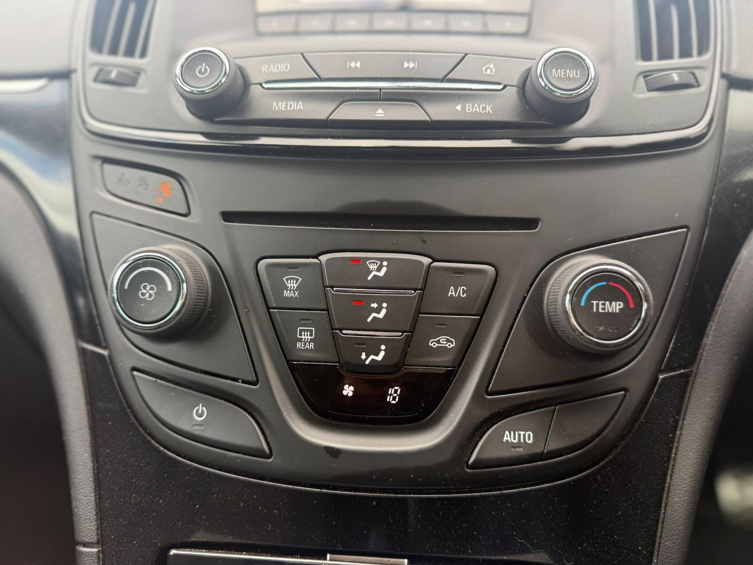 Used Vauxhall Insignia 2014 for sale - 75720050: Photo 11