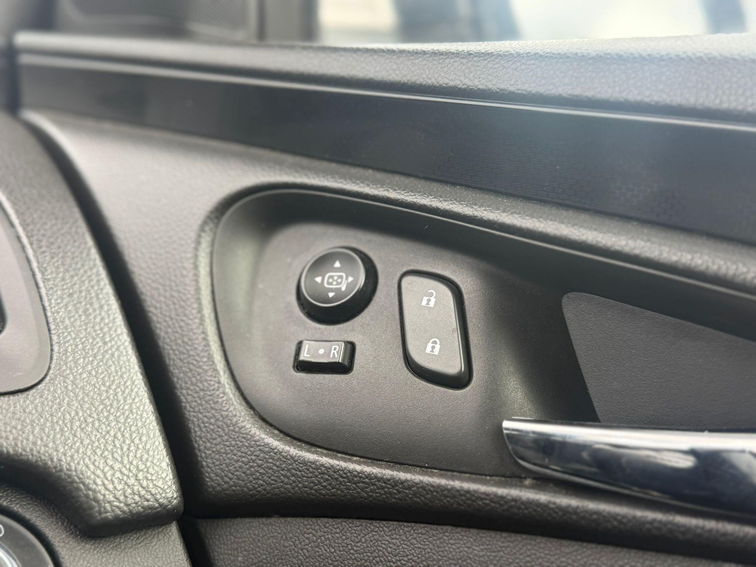 Used Vauxhall Insignia 2014 for sale - 75720050: Photo 16