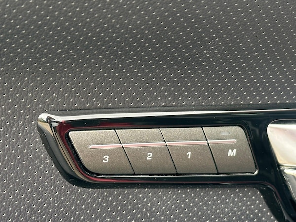 Used Land Rover Range Rover Evoque 2012 for sale - 73298016: Photo 27
