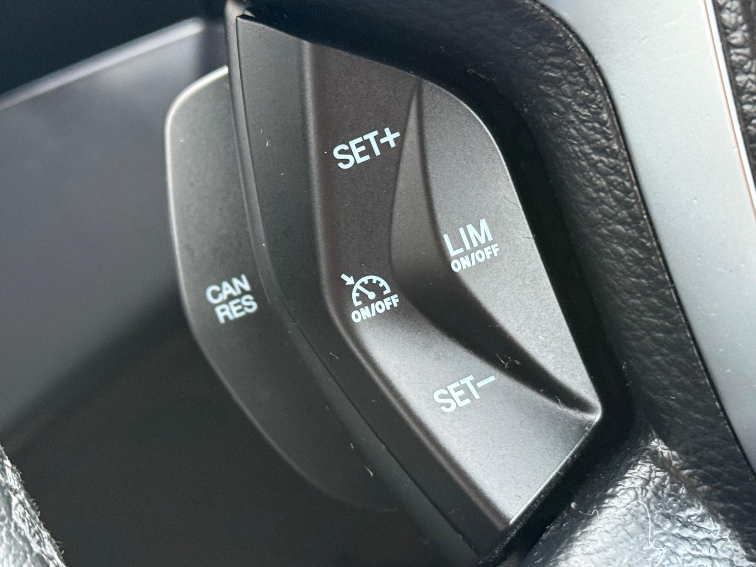 Used Ford Kuga 2015 for sale - 76167386: Photo 13