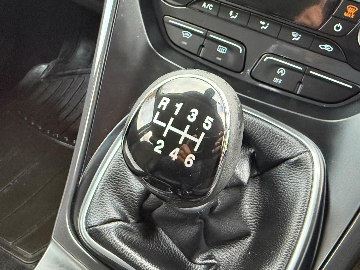 Used Ford Kuga 2015 for sale - 76167386: Photo 18