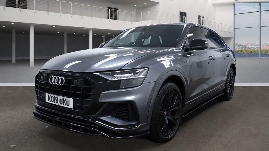 Used Audi Q8 2019 for sale - 76644901: Photo 2