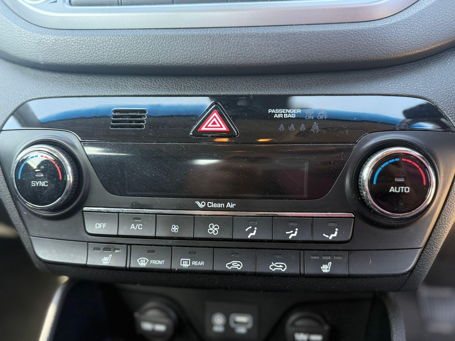 Used Hyundai TUCSON 2015 for sale - 76042359: Photo 13
