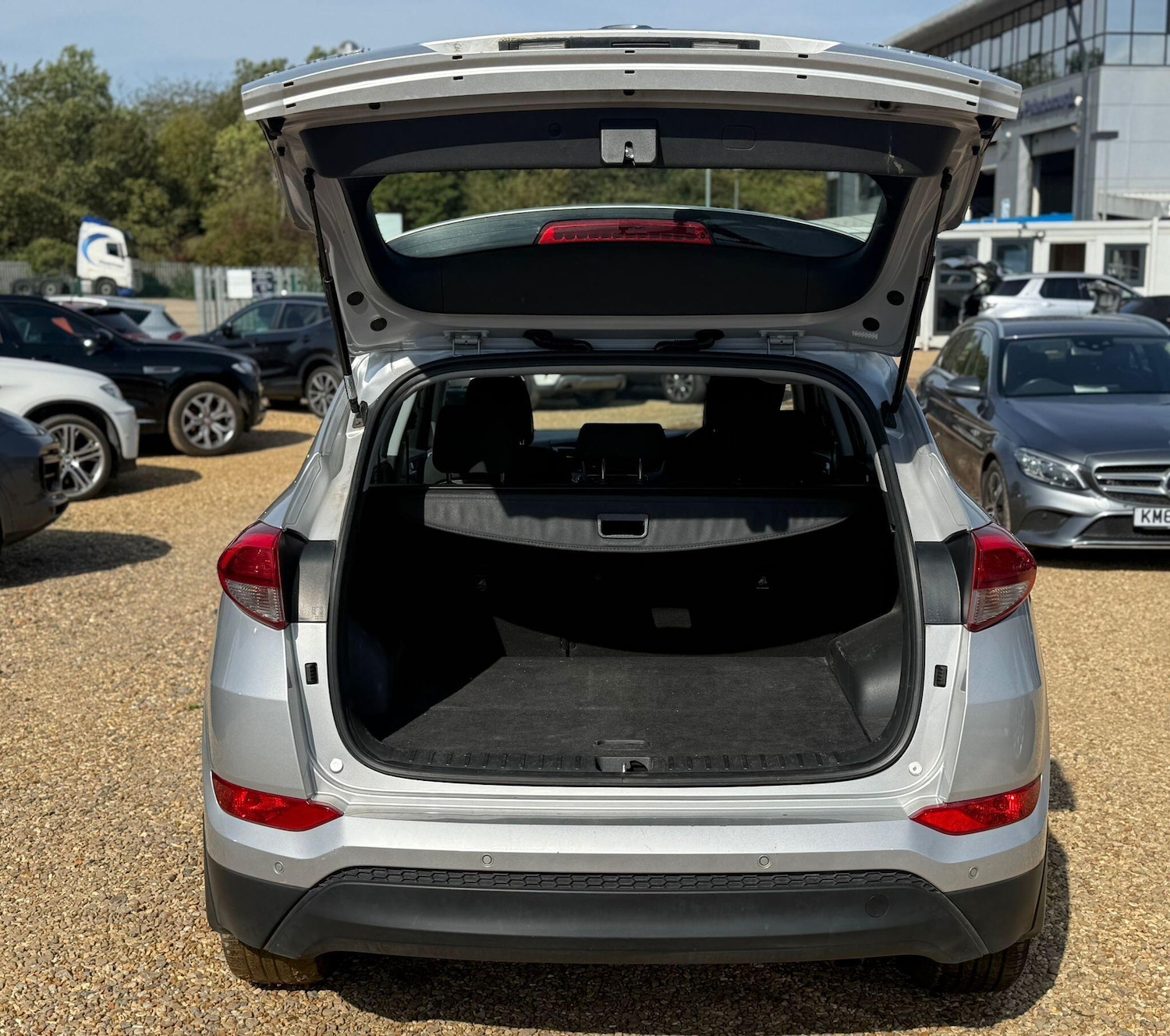 Used Hyundai TUCSON 2015 for sale - 76042359: Photo 8