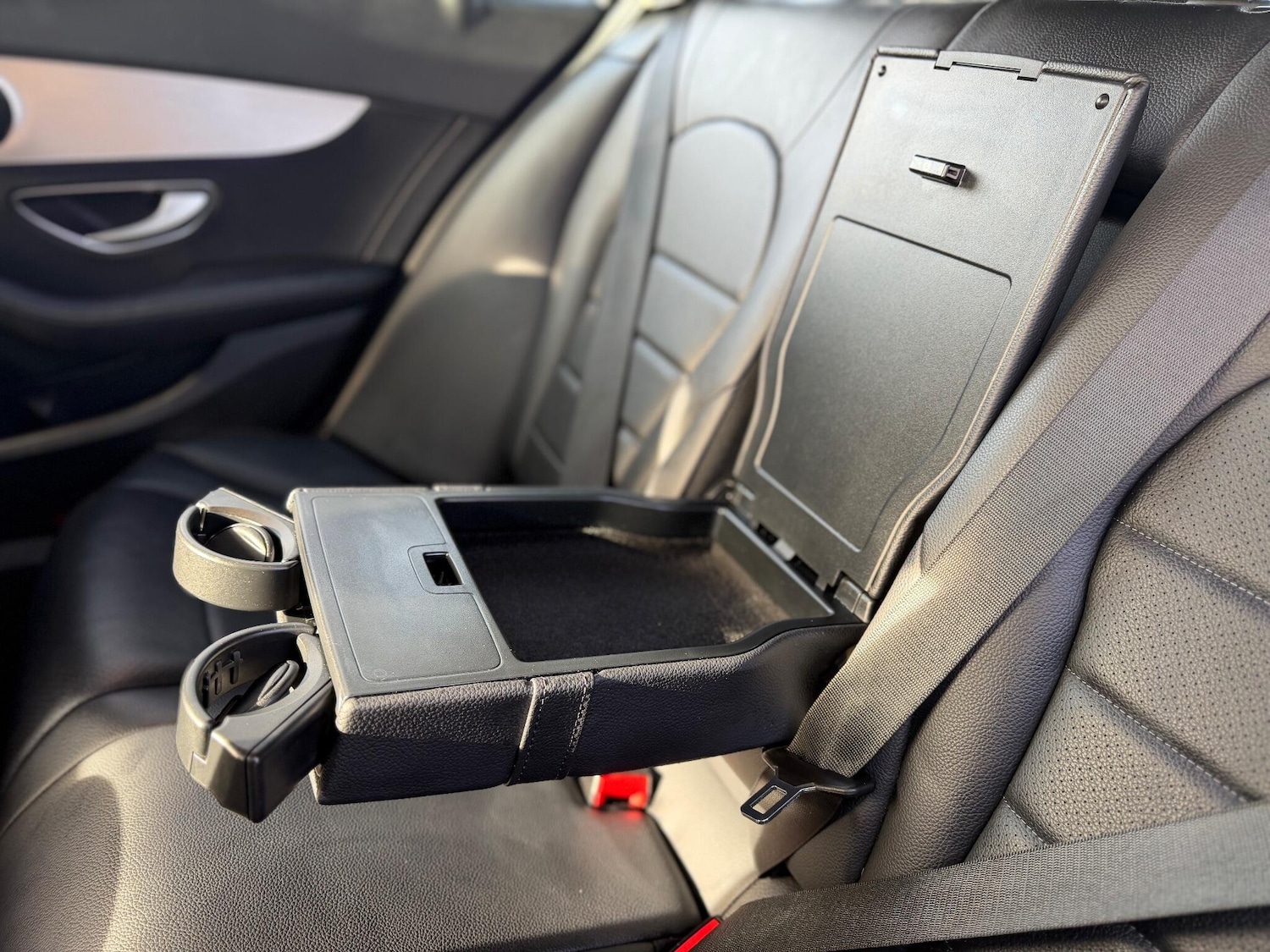 Used Mercedes-Benz C Class 2019 for sale - 75334163: Photo 15