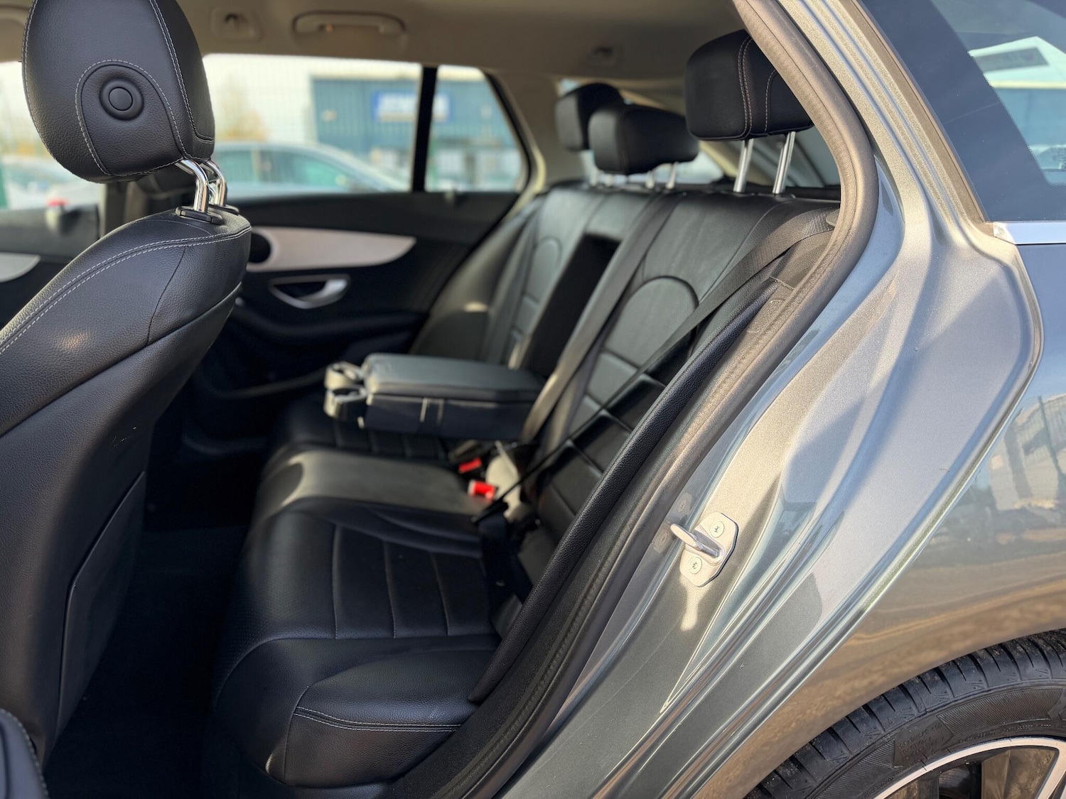 Used Mercedes-Benz C Class 2019 for sale - 75334163: Photo 16