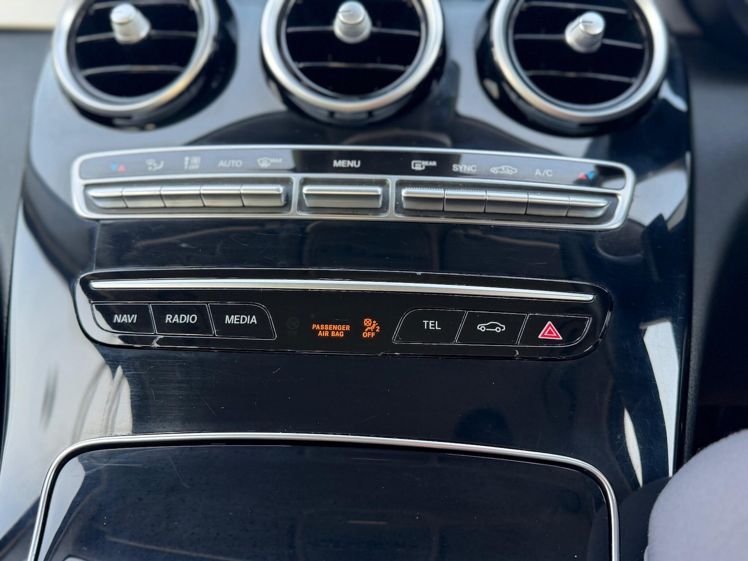 Used Mercedes-Benz C Class 2019 for sale - 75334163: Photo 24