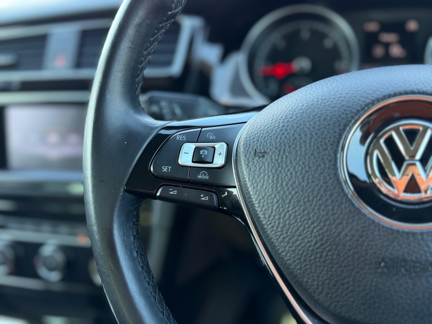 Used Volkswagen Golf 2013 for sale - 75949641: Photo 27