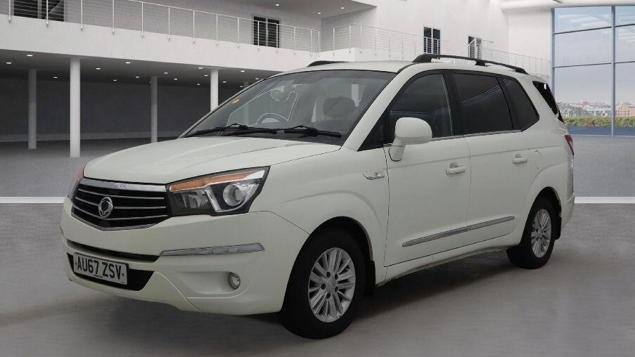 Used Ssangyong Turismo 2017 for sale - 76632758: Photo 1