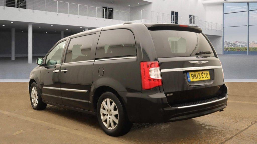 Used Chrysler Grand Voyager 2013 for sale - 76887492: Photo 3