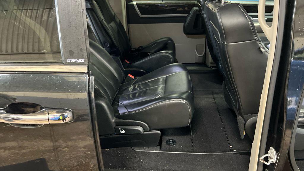 Used Chrysler Grand Voyager 2013 for sale - 76887492: Photo 6