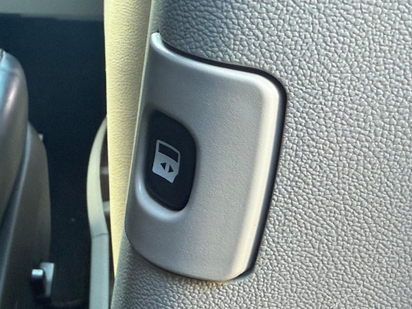 Used Chrysler Grand Voyager 2014 for sale - 73510835: Photo 38