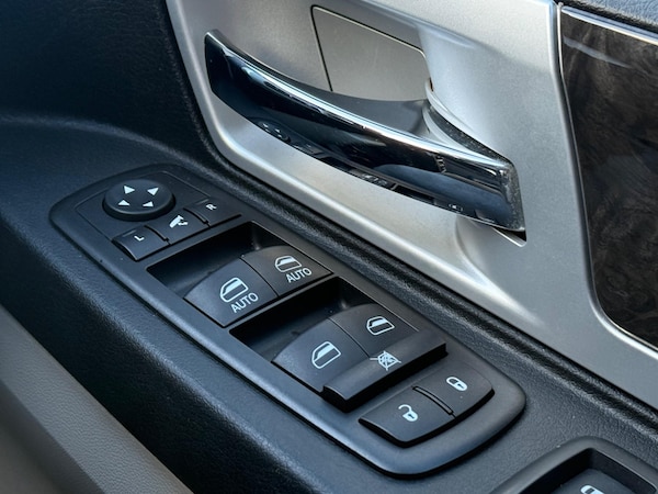 Used Chrysler Grand Voyager 2014 for sale - 73510835: Photo 42