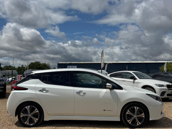 Used Nissan Leaf 2021 for sale - 74323812: Photo 4