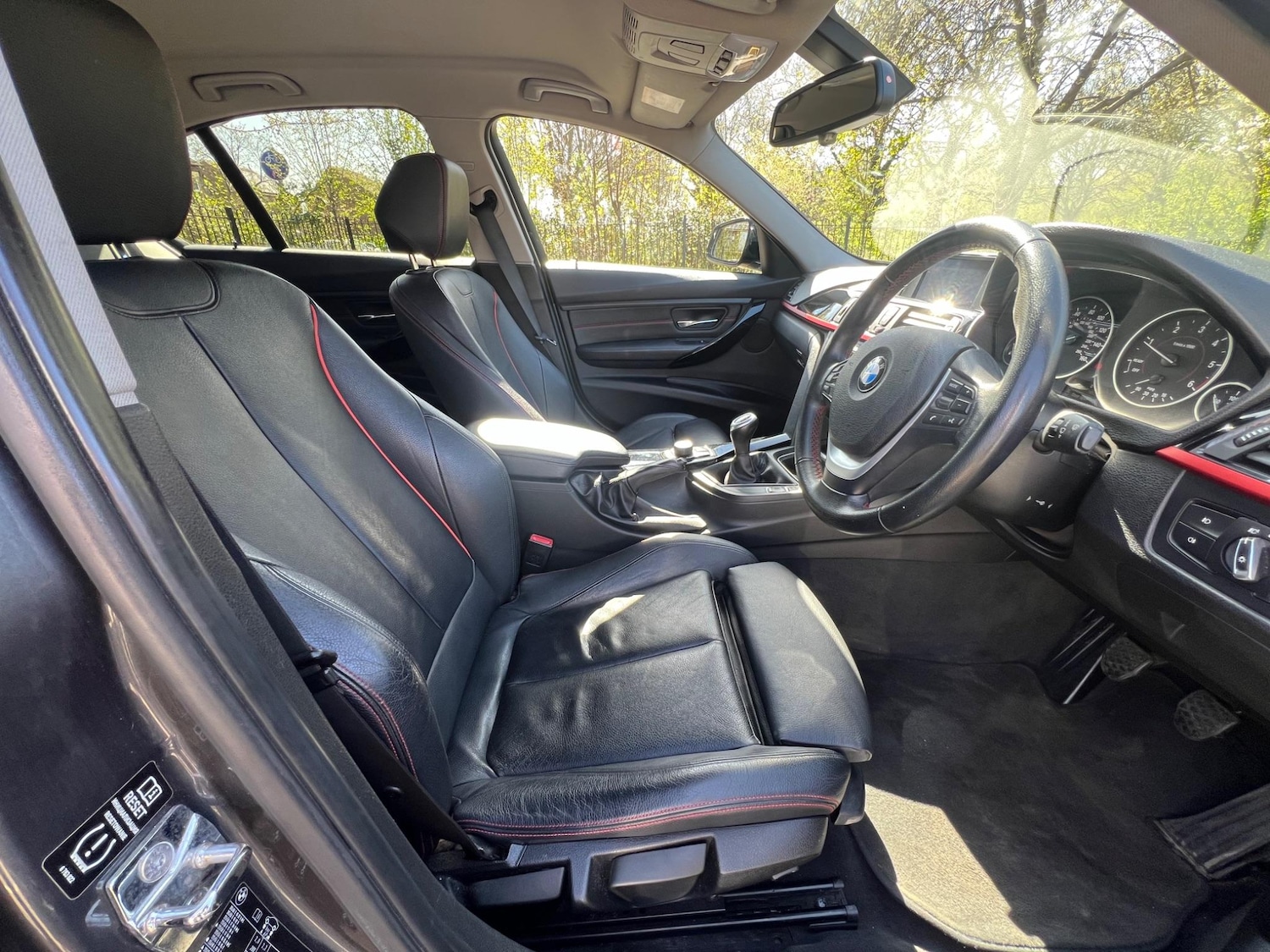 Used BMW 3 Series 2012 for sale - 76317887: Photo 14