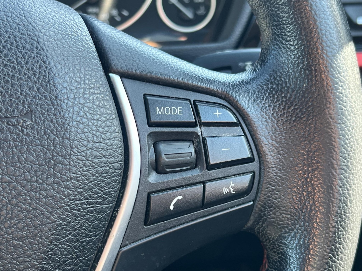 Used BMW 3 Series 2012 for sale - 76317887: Photo 17